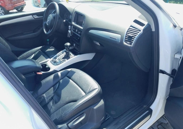 Audi Q5 cena 75900 przebieg: 147000, rok produkcji 2014 z Biłgoraj małe 137